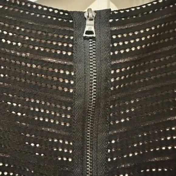 BCBG MAXAZRIA "Cassandra" Dress Size: M - Little Black Dress (LBD) - Picture 6 of 9